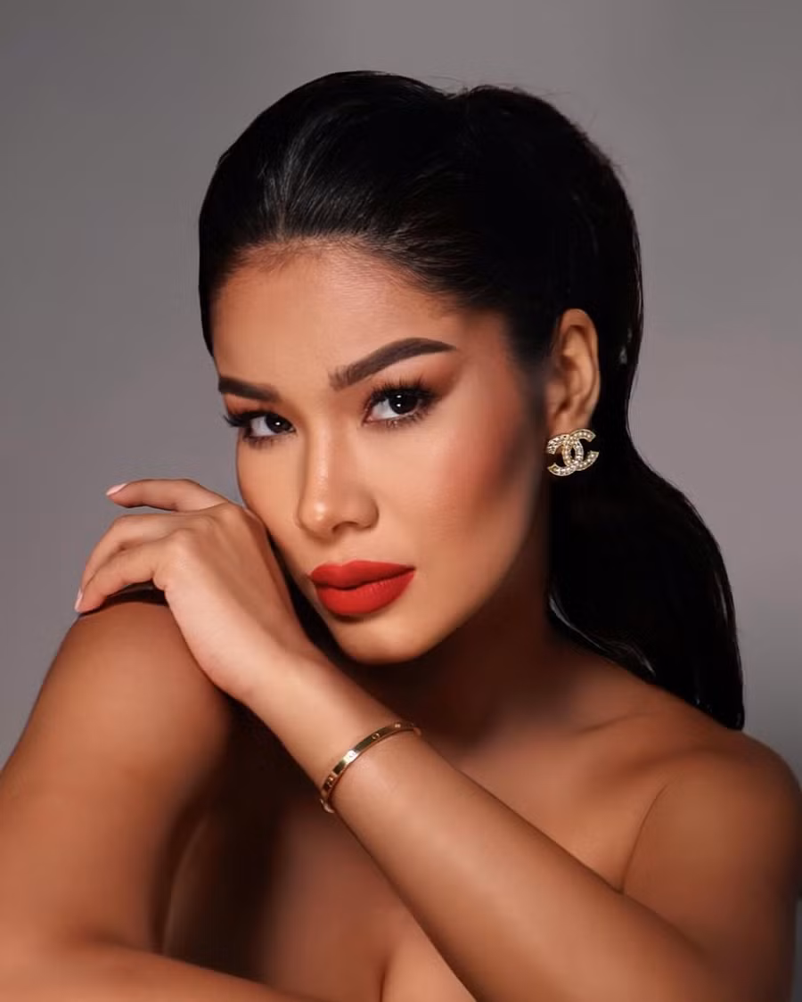 Năm ngoái, đại diện Cộng hòa Dominica tại Hoa hậu Quốc tế 2023 tổ chức ở Nhật Bản là người đẹp Yamilex Hernández. Chung cuộc, cô đã lọt vào top 15.