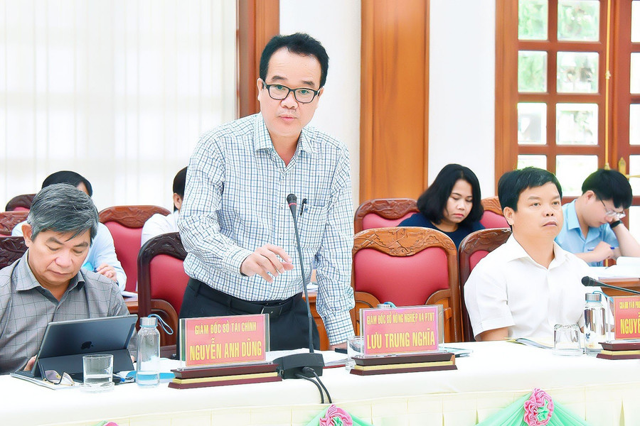 Giám đốc Sở Nông nghiệp và PTNT Lưu Trung Nghĩa phát biểu tại hội nghị. Ảnh: Đức Thụy Giám đốc Sở Nông nghiệp và PTNT Lưu Trung Nghĩa phát biểu tại hội nghị. Ảnh: Đức Thụy