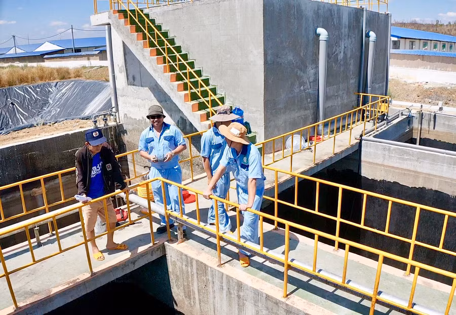 Hệ thống xử lý nước thải khép kín hiện đại tại Trang trại chăn nuôi heo thịt Ricky Farm 79 (xã Ia Sol, huyện Phú Thiện). Ảnh: Hà Duy