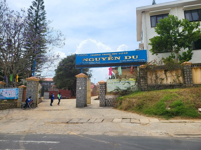 Trường THCS Nguyễn Du, nơi có học sinh nhận thực phẩm từ người lạ