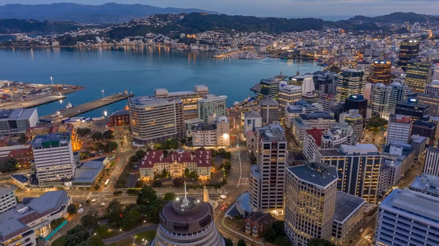 New Zealand nổi tiếng với vẻ đẹp yên bình và con người thân thiện. Ảnh: About Amazon Australia