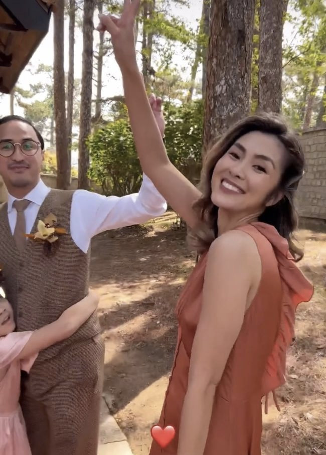 Nhan sắc rạng rỡ của "bà mẹ 3 con" Tăng Thanh Hà. Ảnh: Chụp màn hình Nhan sắc rạng rỡ của "bà mẹ 3 con" Tăng Thanh Hà. Ảnh: Chụp màn hình