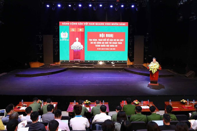 Có phải làm lại CCCD khi Bộ Công an đổi mẫu mới? - Ảnh 1. Toàn cảnh hội nghị. Ảnh: Bộ Công an