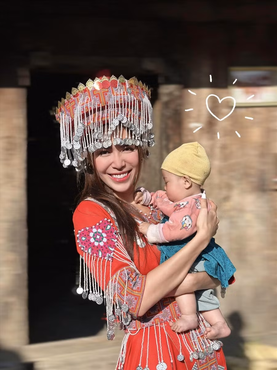 Bộ ảnh của Minh Tú nhận được nhiều lời khen ngợi của dân mạng. Ảnh: Facebook Minh Tú Bộ ảnh của Minh Tú nhận được nhiều lời khen ngợi của dân mạng. Ảnh: Facebook Minh Tú