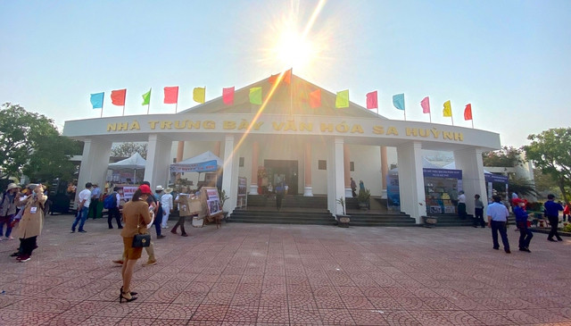 Nhà trưng bày Văn hóa Sa Huỳnh Nhà trưng bày Văn hóa Sa Huỳnh