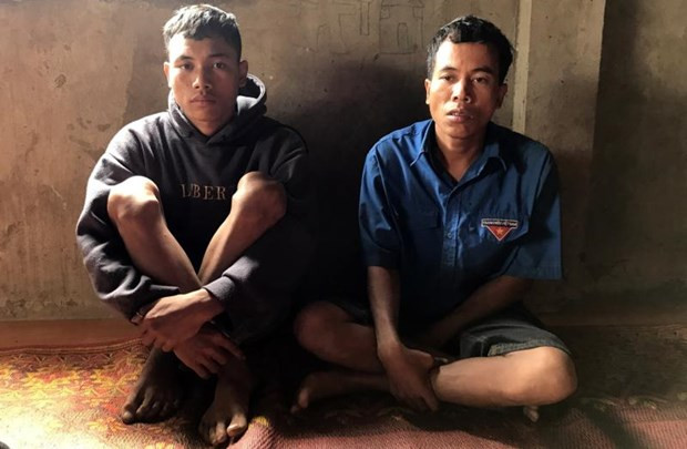 Hai anh em Hồ Văn Xơi (trái) và Hồ Văn Son. Nguồn: Báo Công an thành phố Đà Nẵng