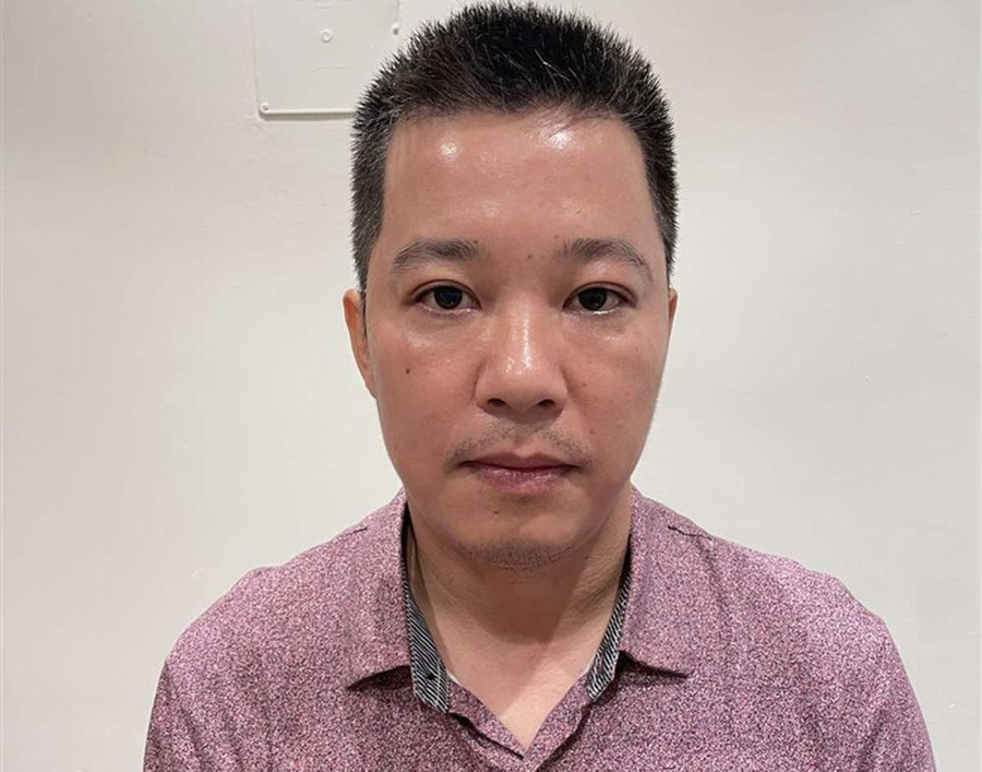 Trần Tiến là bị can mới nhất liên quan đến vụ án &quot;chuyến bay giải cứu&quot;, bị bắt tạm giam. Ảnh: Bộ Công an