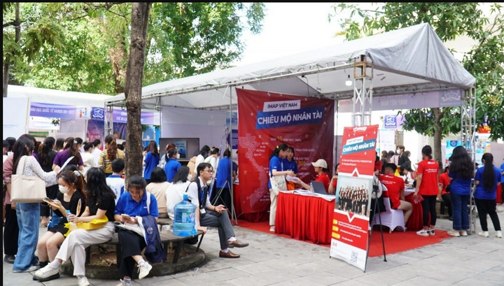 Nhiều ngành nghề 100% sinh viên tốt nghiệp có việc làm ngay. (Ảnh minh họa: KT) Nhiều ngành nghề 100% sinh viên tốt nghiệp có việc làm ngay. (Ảnh minh họa: KT)