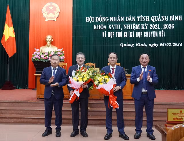 HĐND tỉnh Quảng Bình bầu bổ sung đồng chí Phan Phong Phú giữ chức Phó Chủ tịch UBND tỉnh Quảng Bình.