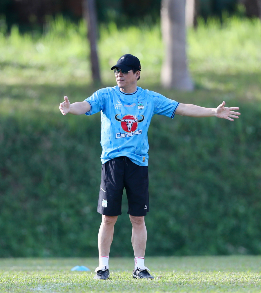 HLV Vũ Tiến Thành được kỳ vọng sẽ đưa HAGL thoát khủng hoảng