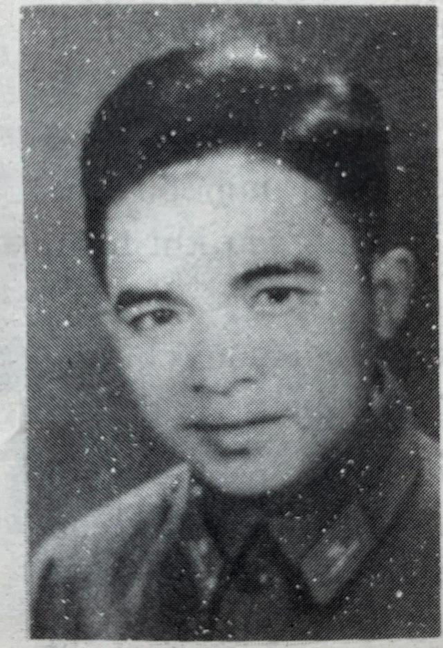 Di ảnh anh hùng - liệt sĩ Nguyễn Văn Nhâm Di ảnh anh hùng - liệt sĩ Nguyễn Văn Nhâm