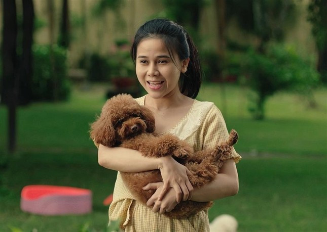 Phim về tiểu tam của đạo diễn Lê Hoàng gây thất vọng về nội dung, doanh thu kém. Phim về tiểu tam của đạo diễn Lê Hoàng gây thất vọng về nội dung, doanh thu kém.