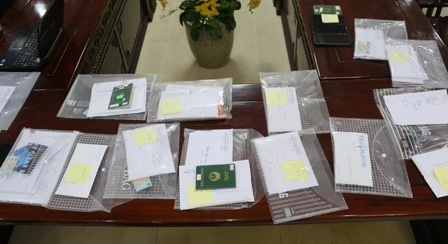 Tang vật của vụ án bị công an thu giữ Tang vật của vụ án bị công an thu giữ