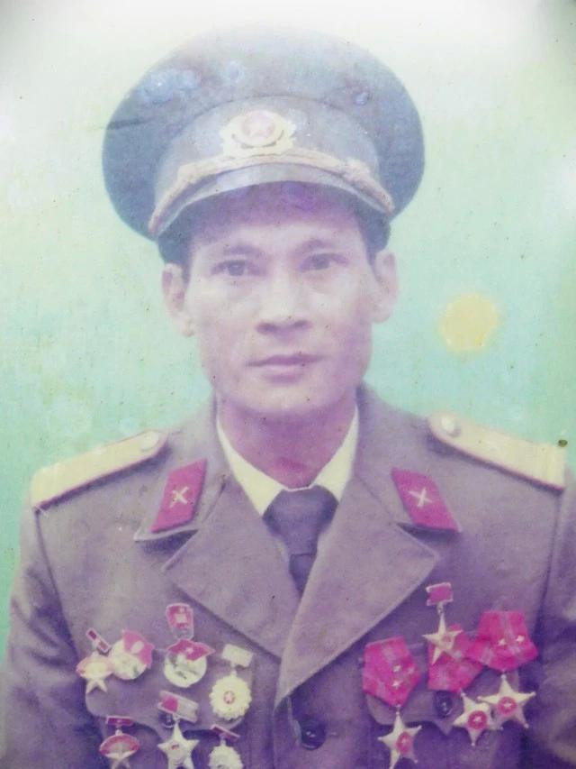 Anh hùng Kiều Xuân Thành nghỉ hưu khi mới 38 tuổi Anh hùng Kiều Xuân Thành nghỉ hưu khi mới 38 tuổi