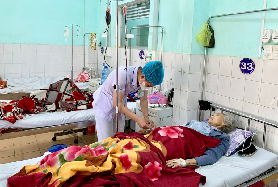 Nhờ dự lường tình hình và chủ động tổ chức hiến máu tình nguyện, Gia Lai đã đảm bảo lượng máu cấp cứu và điều trị cho bệnh nhân sau Tết. Ảnh: N.N