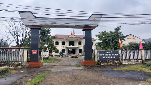 Trụ sở UBND xã Bình Lâm (hiện đang sửa chữa)