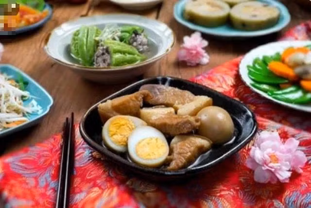 Tết là mùa của tiệc tùng và ăn uống. Chắc chắn không thể tránh khỏi tình trạng thức ăn dư thừa