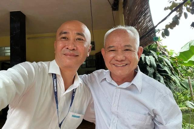 Anh hùng Lê Khắc Xuân và PV Báo Thanh Niên, tháng 2.2024 Anh hùng Lê Khắc Xuân và PV Báo Thanh Niên, tháng 2.2024