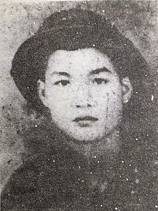 Di ảnh anh hùng - liệt sĩ Trần Ngọc Sơn