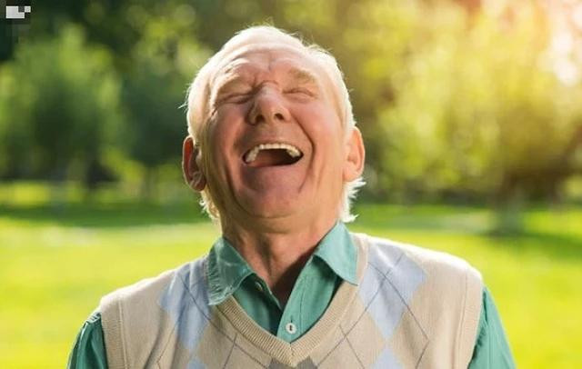 Sống thọ, sống khỏe mạnh là niềm ao ước của con người bao đời nay Sống thọ, sống khỏe mạnh là niềm ao ước của con người bao đời nay