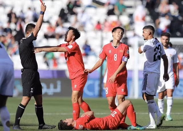 Thất bại tại Asian Cup 2023 khiến đội tuyển Việt Nam mất số điểm khủng trên bảng xếp hạng FIFA