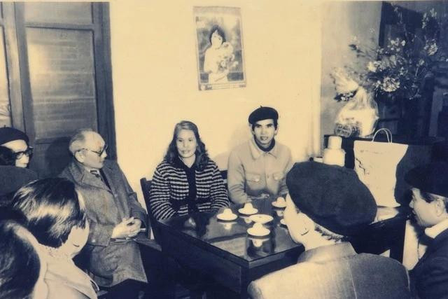 Chủ tịch Hội đồng Nhà nước Võ Chí Công thăm bà Nông Thị Duyên, ngày 25.1.1990 Chủ tịch Hội đồng Nhà nước Võ Chí Công thăm bà Nông Thị Duyên, ngày 25.1.1990