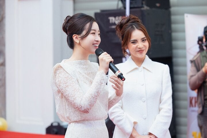 Hoa hậu Đỗ Mỹ Linh đằm thắm, nền nã giữa dàn người đẹp nóng bỏng ảnh 8