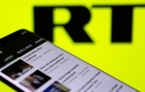 Ứng dụng di động của hãng RT (Nga). Ảnh: Reuters