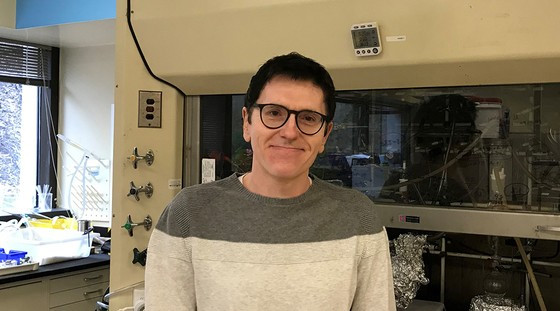 GS Antonio Facchetti ấn tượng trước sứ mệnh và những tiêu chí đánh giá minh bạch, bình đẳng, không định kiến của Giải thưởng VinFuture. Ảnh: Advanced Science News