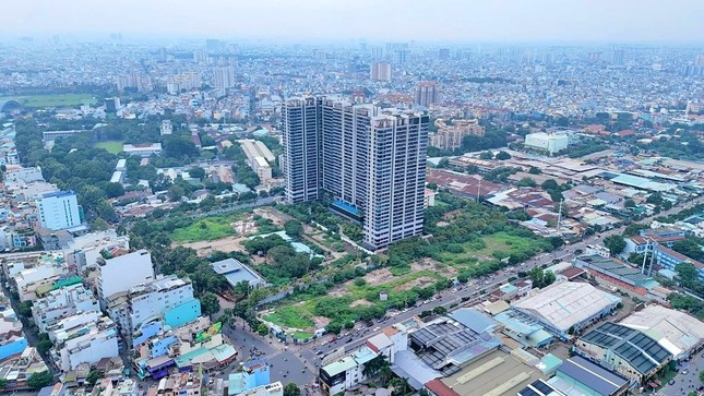 Nhiều địa phương ở khu vực phía Nam đang tích cực gỡ vướng cho thị trường bất động sản.