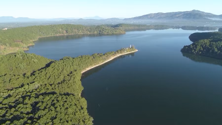 Biển Hồ Pleiku. Ảnh: Sưu tầm