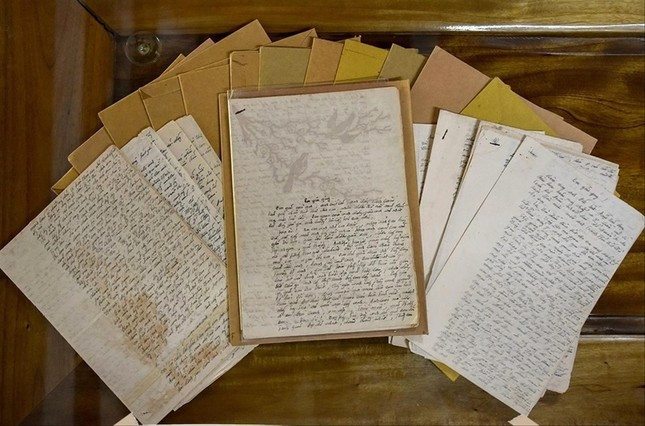 Những cánh thư của liệt sĩ Hoàng Kim Giao