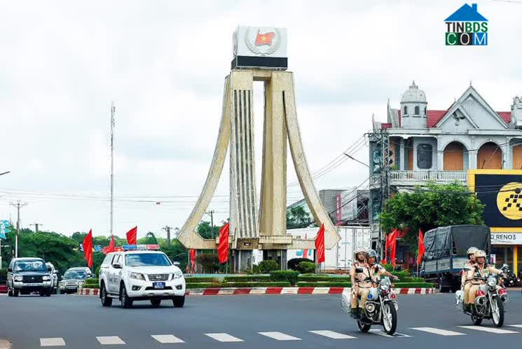 Một góc thị trấn Đak Đoa (huyện Đak Đoa). Ảnh: internet Một góc thị trấn Đak Đoa (huyện Đak Đoa). Ảnh: internet