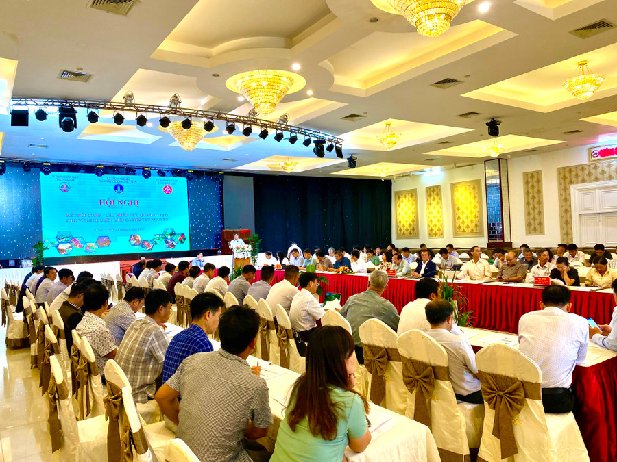 Hội nghị kết nối cung-cầu nhân lực qua đào tạo cho vùng nguyên liệu cà phê Tây Nguyên. Ảnh: Hà Duy Hội nghị kết nối cung-cầu nhân lực qua đào tạo cho vùng nguyên liệu cà phê Tây Nguyên. Ảnh: Hà Duy