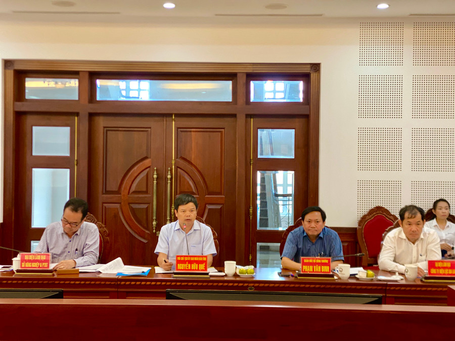 Phó Chủ tịch UBND tỉnh Nguyễn Hữu Quế phát biểu tại buổi làm việc. Ảnh Hà Duy Phó Chủ tịch UBND tỉnh Nguyễn Hữu Quế phát biểu tại buổi làm việc. Ảnh Hà Duy