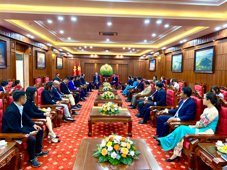 Lãnh đạo tỉnh Gia Lai tiếp Đại sứ Israel tại Việt Nam. Ảnh: Hà Duy Lãnh đạo tỉnh Gia Lai tiếp Đại sứ Israel tại Việt Nam. Ảnh: Hà Duy
