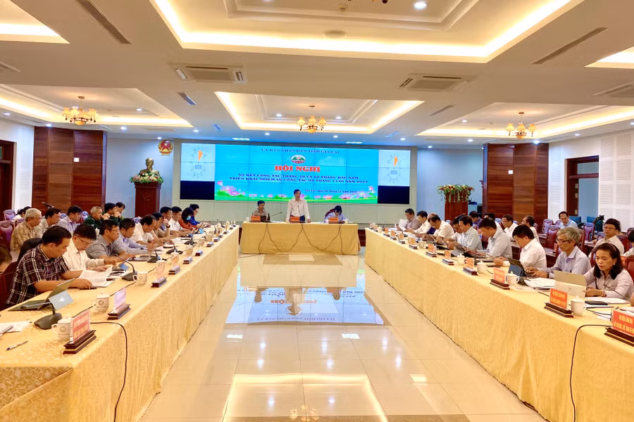 Quang cảnh hội nghị sơ kết tình hình thực hiện nhiệm vụ 10 tháng và triển khai nhiệm vụ công tác các tháng còn lại của năm 2023 diễn ra sáng 3-10. Ảnh: Hà Duy