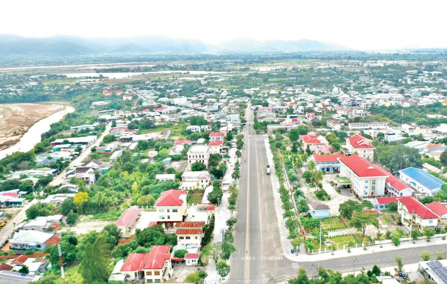 Trung tâm huyện Krông Pa nhìn từ trên cao. Ảnh: L.N