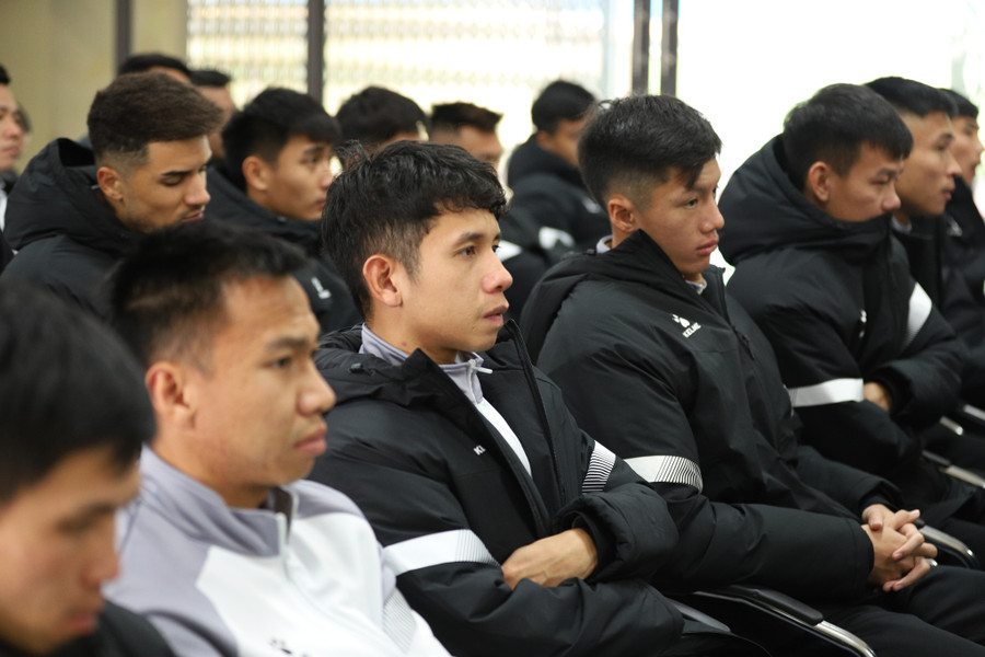 Các cầu thủ đội Nam Định Các cầu thủ đội Nam Định