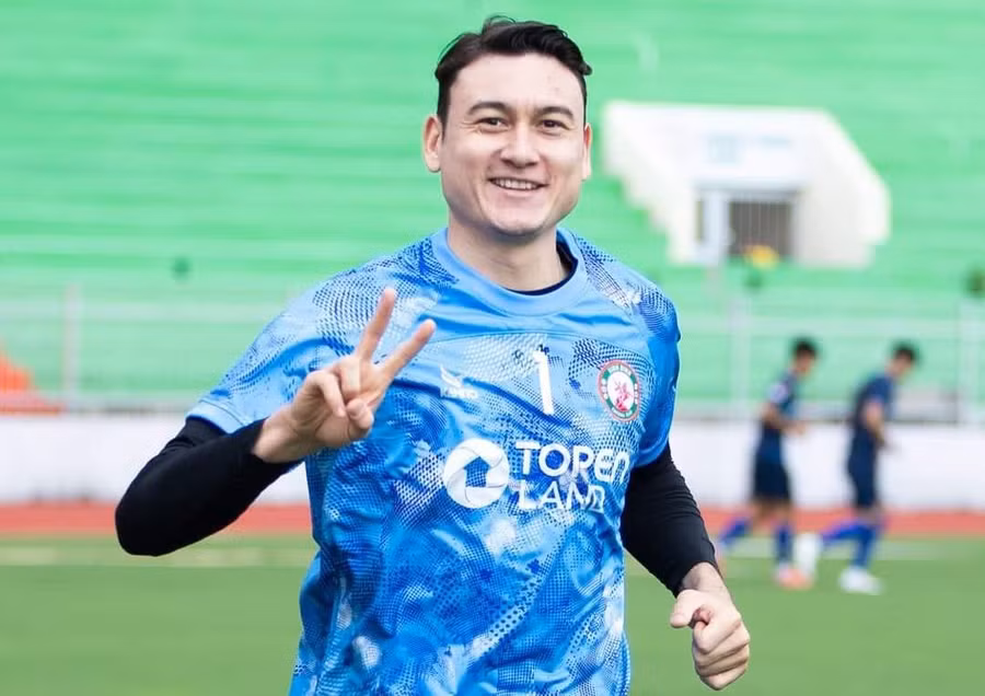 Đặng Văn Lâm được bầu làm đội trưởng CLB Bình Định. Ảnh: Bình Định FC