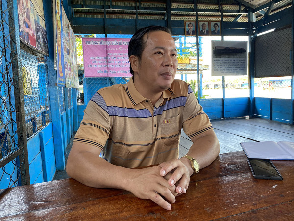 Thầy giáo Nguyễn Minh Luân. Thầy giáo Nguyễn Minh Luân.