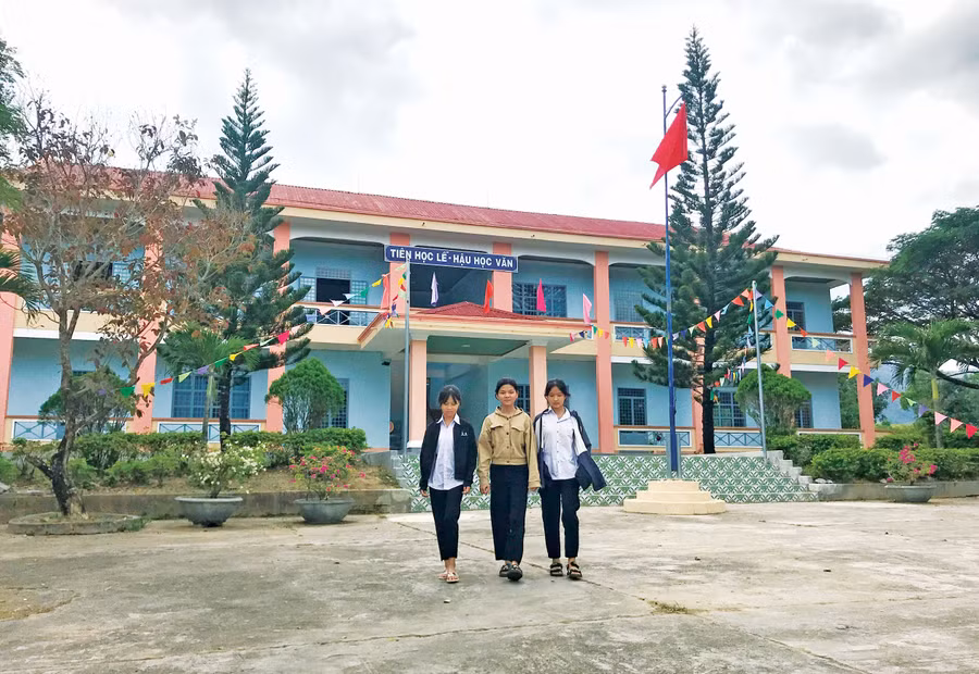 Trường Tiểu học và THCS Nguyễn Văn Trỗi (xã Hà Tam) được sửa chữa đảm bảo chất lượng dạy và học. Ảnh: Diệp Nguyễn