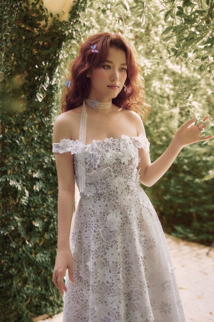 Ca sĩ Võ Lê Vy. Ca sĩ Võ Lê Vy.