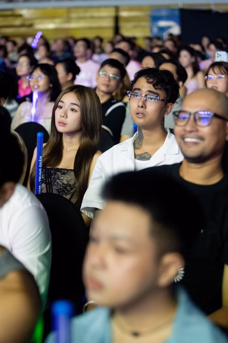 Đạt G đến live show của Trung Quân Idol cùng Cindy Lư. Đạt G đến live show của Trung Quân Idol cùng Cindy Lư.