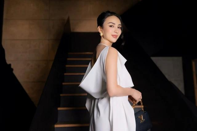 Ngọc Diễm theo đuổi phong cách thanh lịch ở tuổi 37 Ngọc Diễm theo đuổi phong cách thanh lịch ở tuổi 37