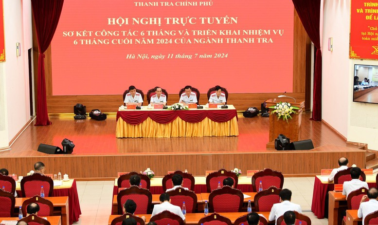 6 tháng đầu năm, ngành Thanh tra kiến nghị xem xét xử lý hành chính 856 tập thể và 3.862 cá nhân, chuyển cơ quan điều tra tiếp tục xem xét 94 vụ, 73 đối tượng. Ảnh: VGPLS/Nguồn chinhphu.vn