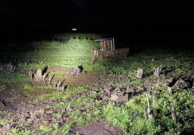 Khu vực xe công năng mắc lầy, hai thanh niên tử vong do điện giật