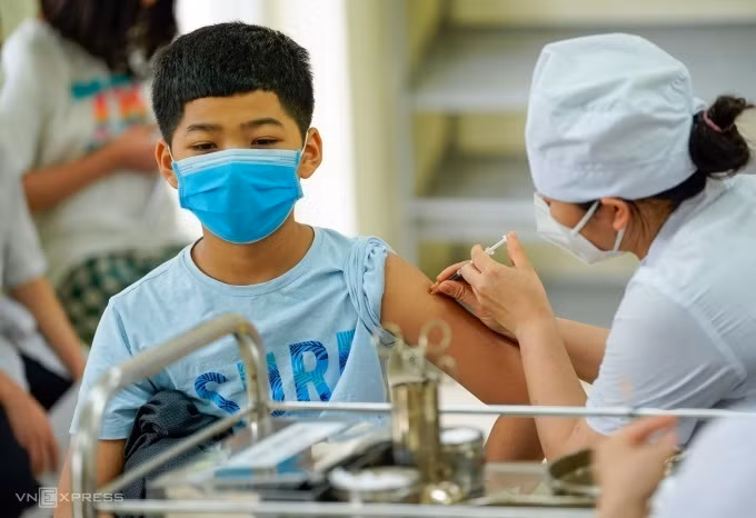 Tỷ lệ tiêm chủng vắc xin bạch hầu chỉ đạt 36,8%. Ảnh: Phạm Chiểu/Nguồn vnexpress.net