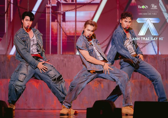 JSOL có phần bùng nổ JSOL có phần bùng nổ