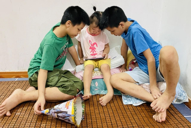 Bộ Y tế đề xuất bỏ quy định mỗi cặp vợ chồng chỉ sinh 1 hoặc 2 con. Ảnh: NLĐO